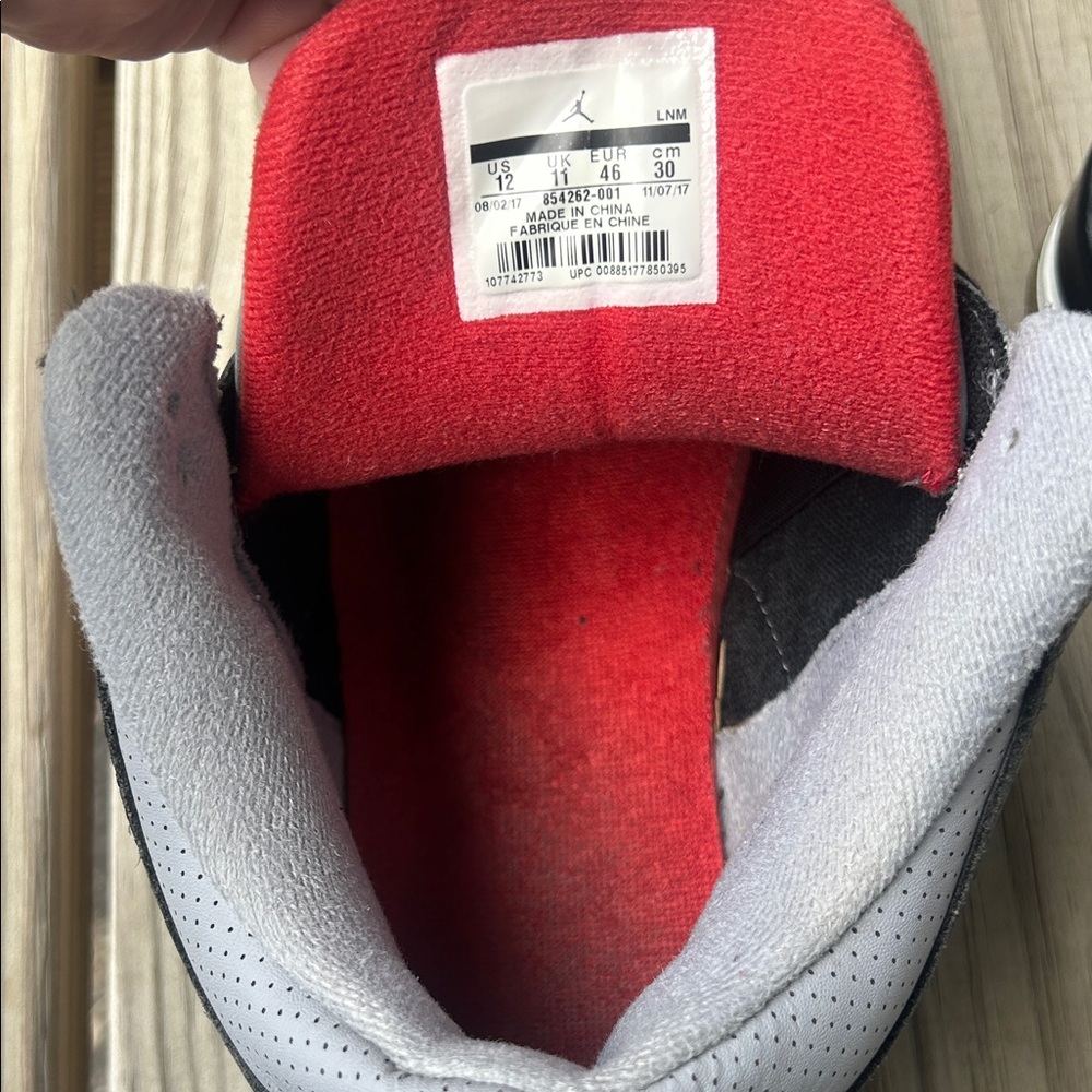 Nike Jordan 3 Retro OG Black Cement - Picture 5 of 14